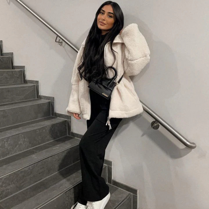 Kaja™ | Bløt teddyfrakk